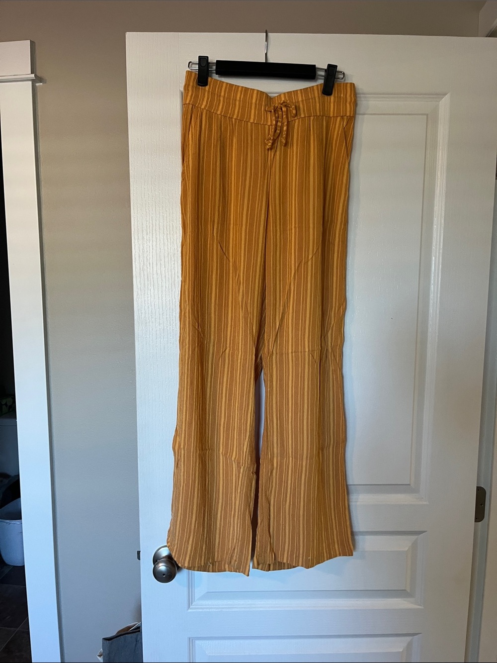 Women’s Prana beach pants